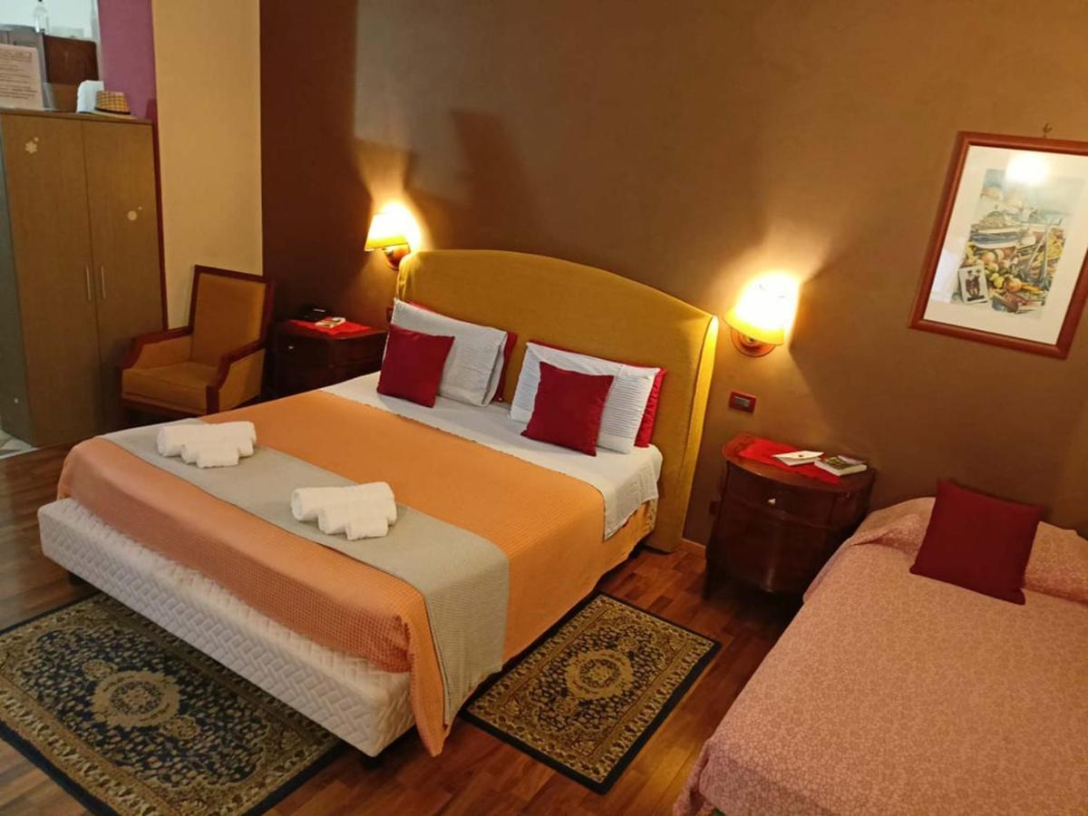 Casa Rotre In The Historic Center Of Palermo