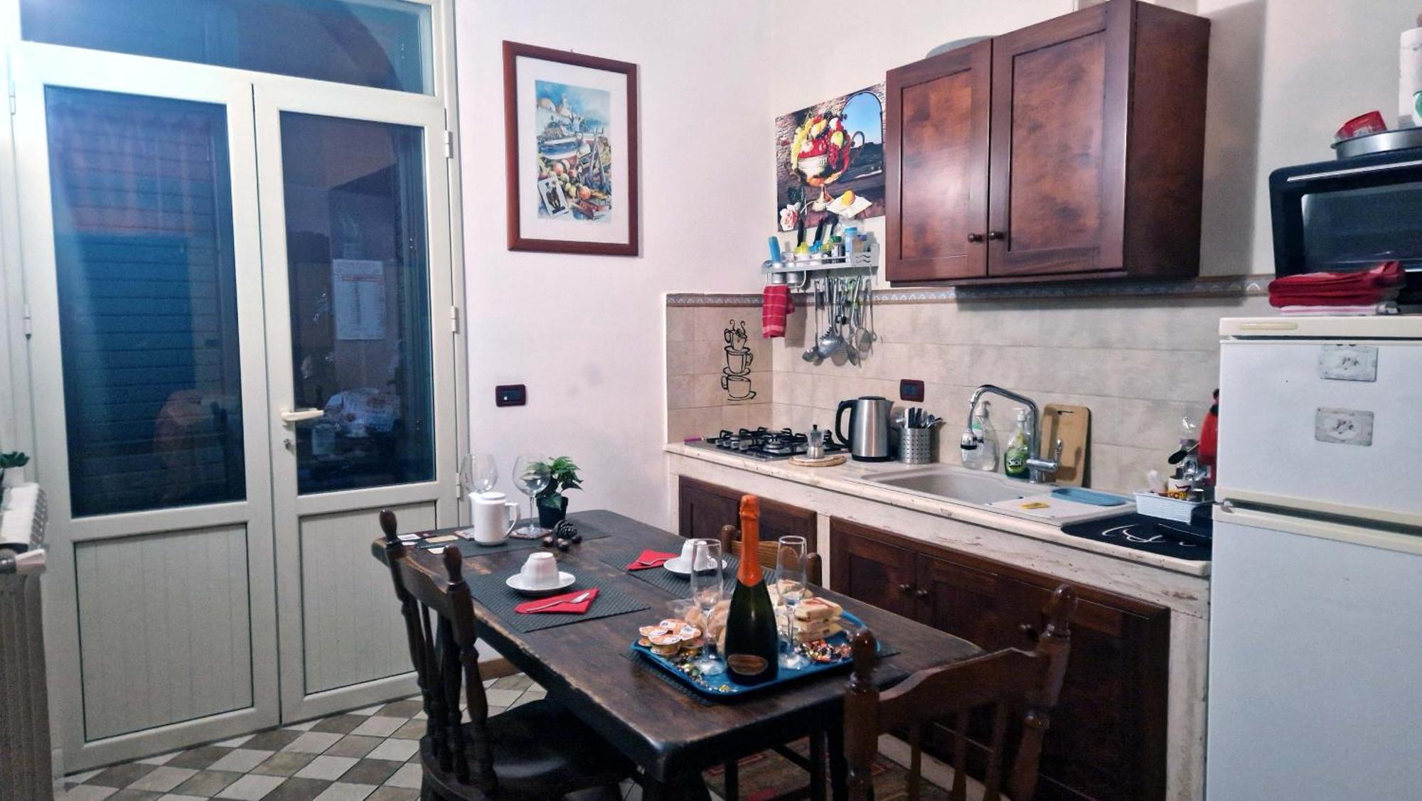 Apartment Casa Rotre In The Historic Center Of Palermo