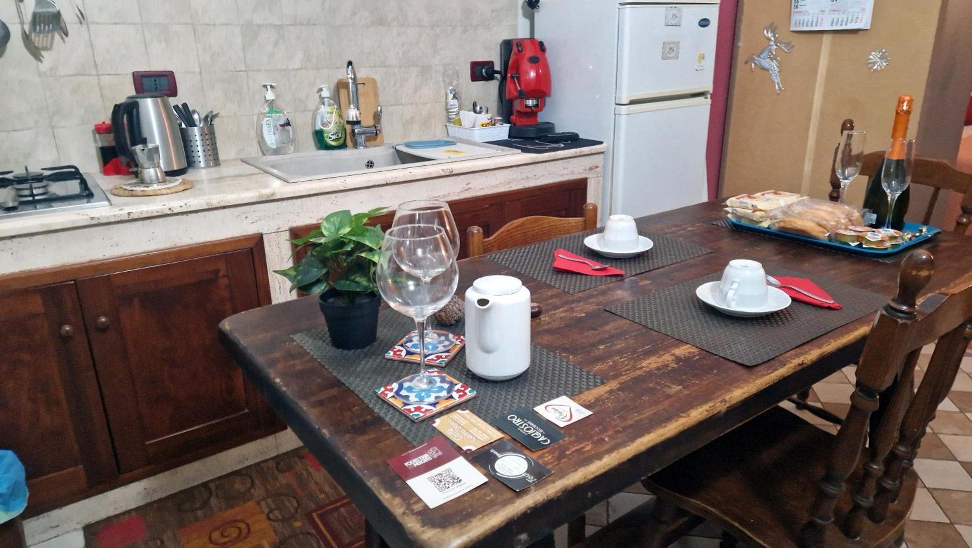 Casa Rotre In The Historic Center Of Palermo